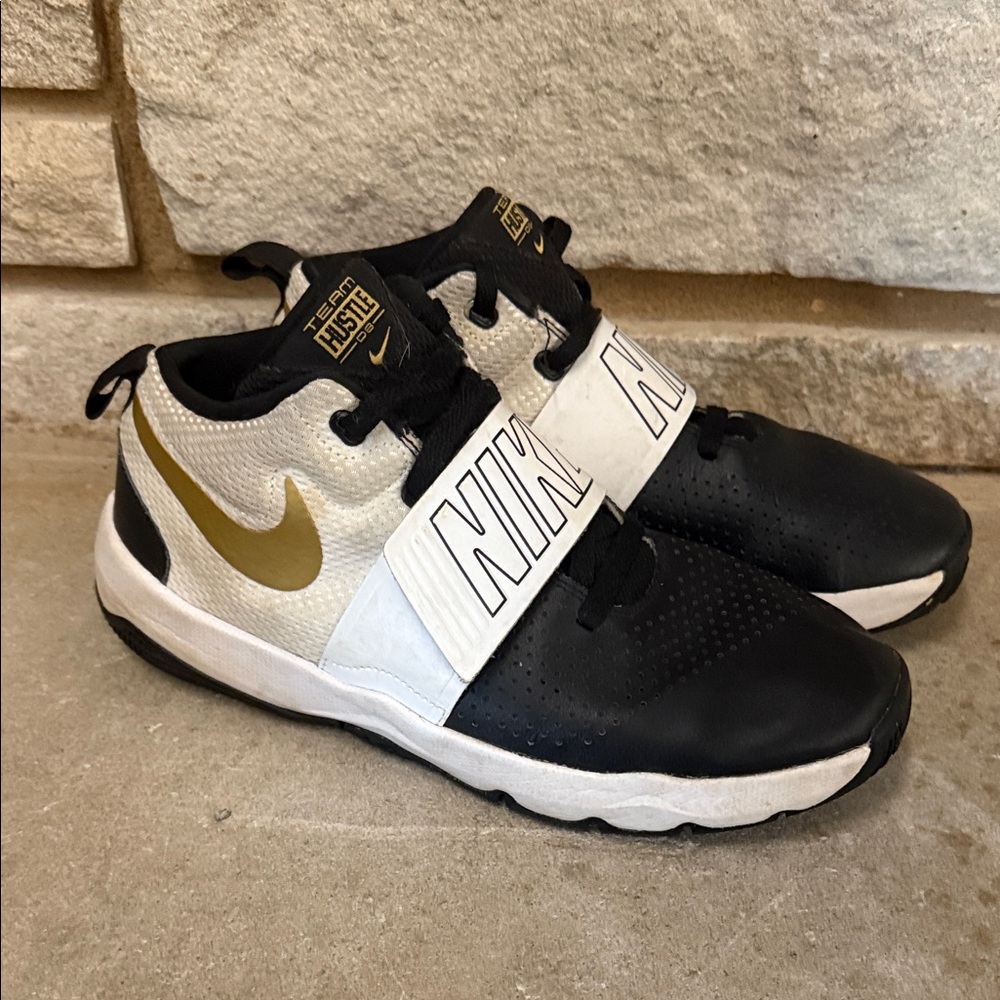 Nike Kids Black and Gold Sneakers